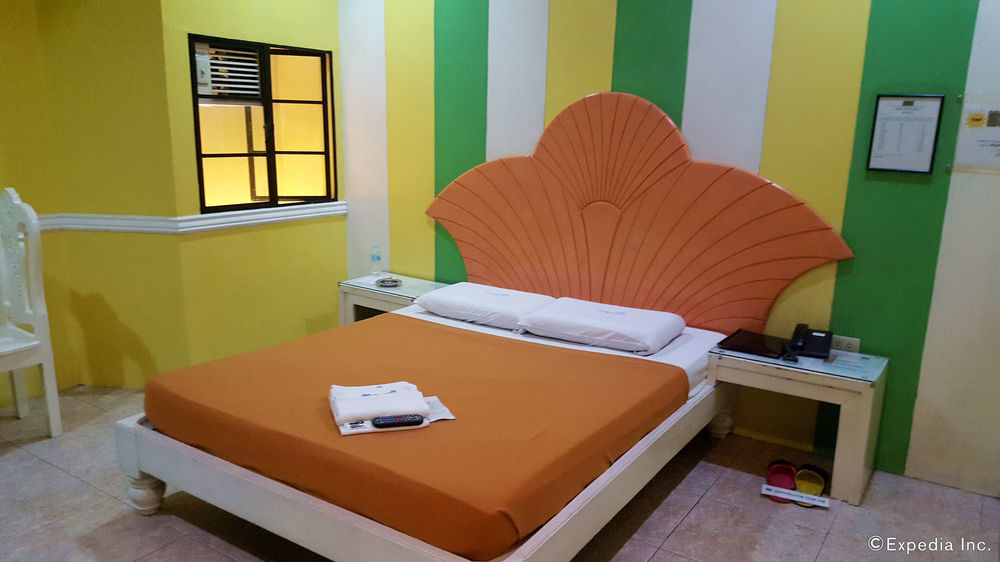 Hollywood Drive-In Hotel Baguio City Екстериор снимка