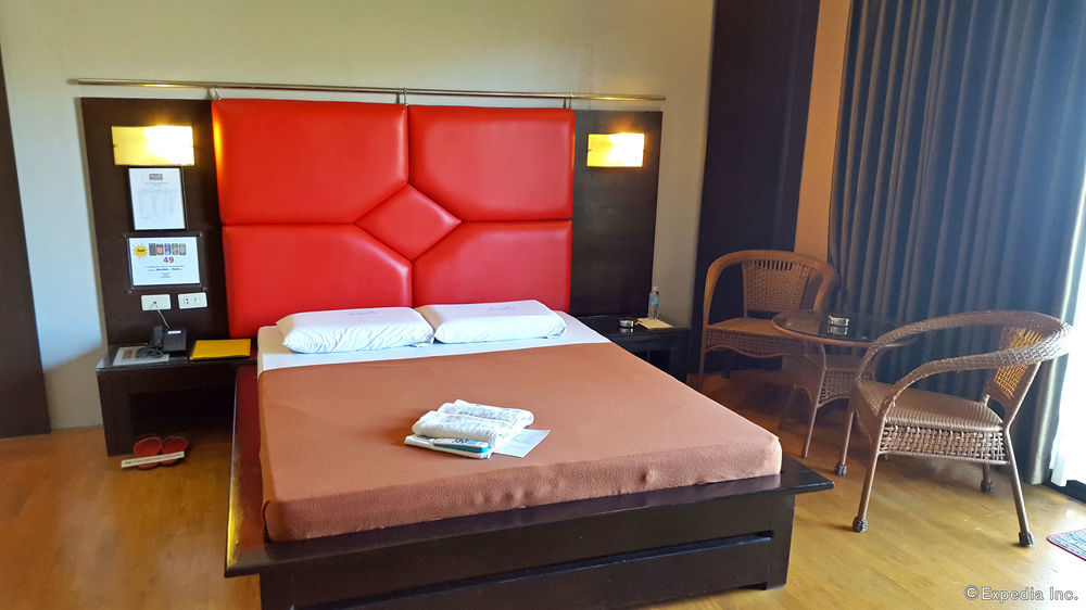 Hollywood Drive-In Hotel Baguio City Екстериор снимка